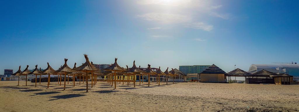 Summerland Beach Privilege Apartment Mamaia Exterior foto