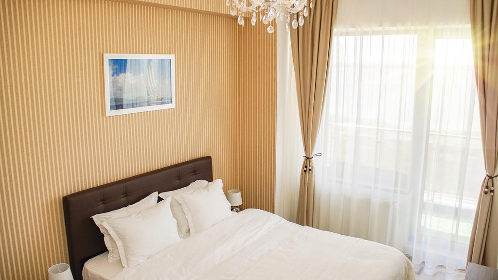 Summerland Beach Privilege Apartment Mamaia Exterior foto